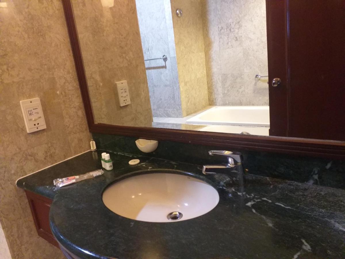 Sabah Suites At Times Square Kl กัวลาลัมเปอร์ ภายนอก รูปภาพ