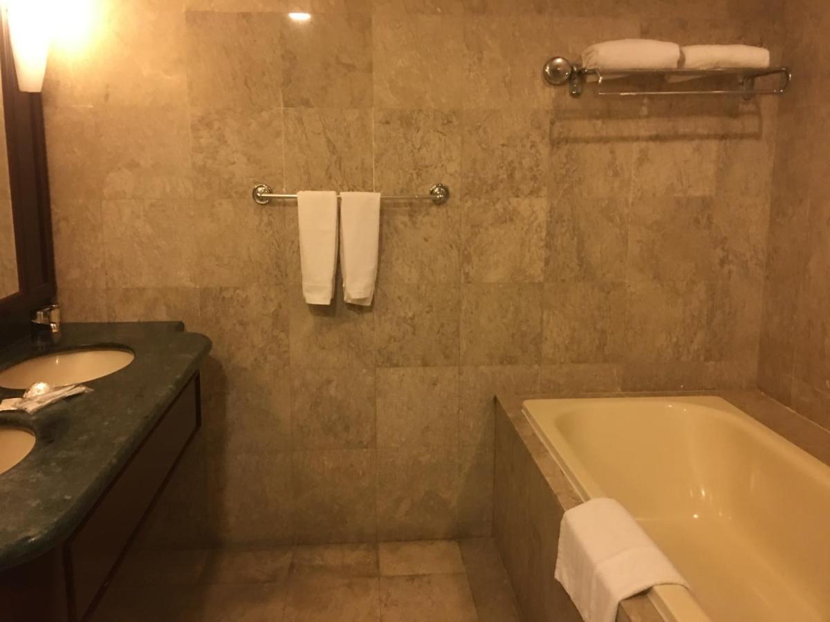 Sabah Suites At Times Square Kl กัวลาลัมเปอร์ ภายนอก รูปภาพ
